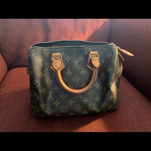 Louis Vuitton Speedy 25